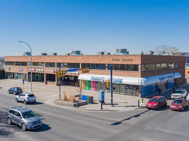 6, 125 Main Street N, Airdrie