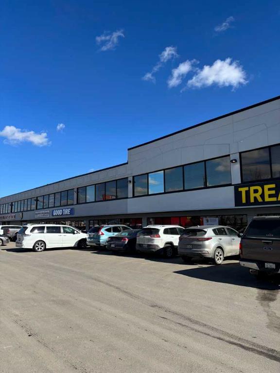 208, 1830 52 Street Se, Calgary