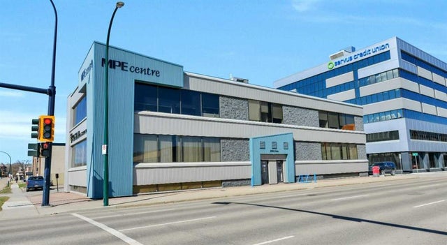 302, 4702 49 Avenue, Red Deer