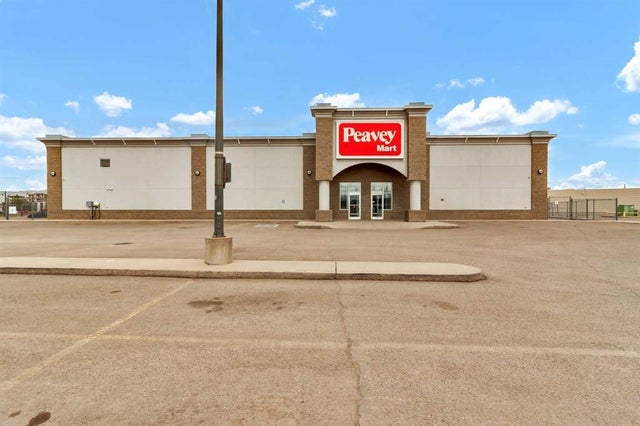 64 Carry Drive Se, Medicine Hat