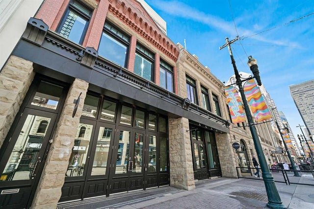 117 & 119 8 Avenue Sw, Calgary