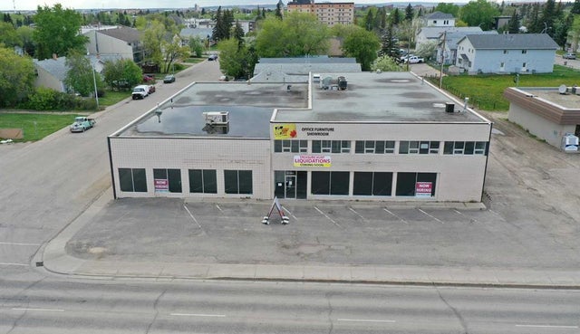 202, 10404 100 Street, Grande Prairie