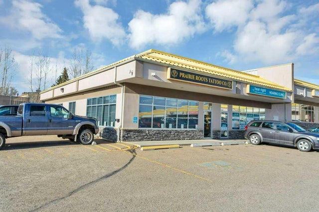 11, 6200 67a Street, Red Deer