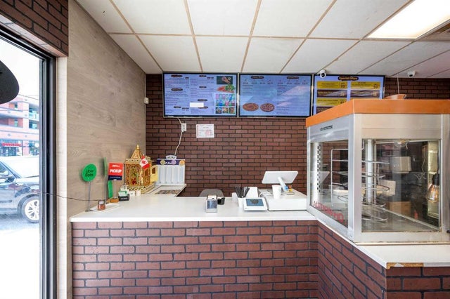 123 Pizza Avenue Sw, Calgary