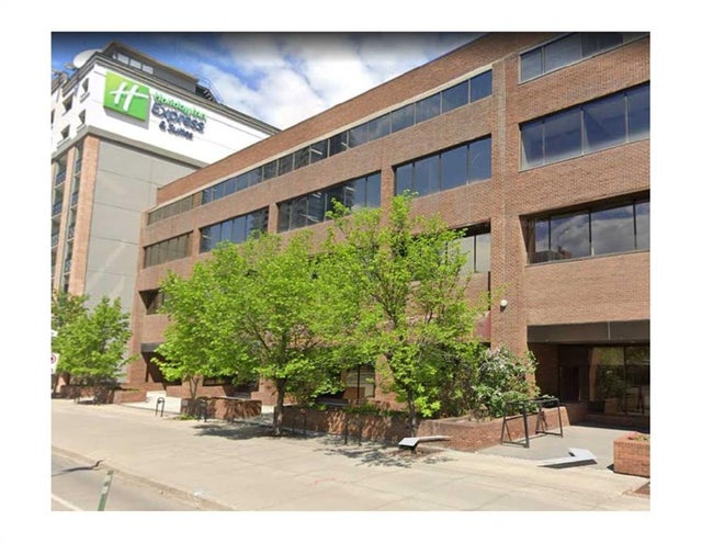 200, 1010 8 Avenue Sw, Calgary