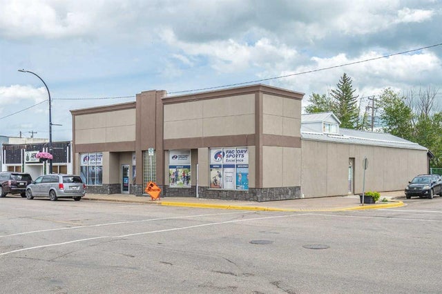 4901 49 Avenue, Lloydminster