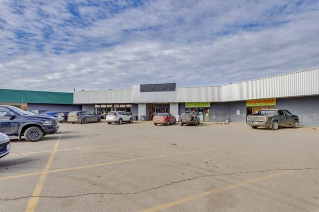 24, 30 Reidel Street, Fort McMurray