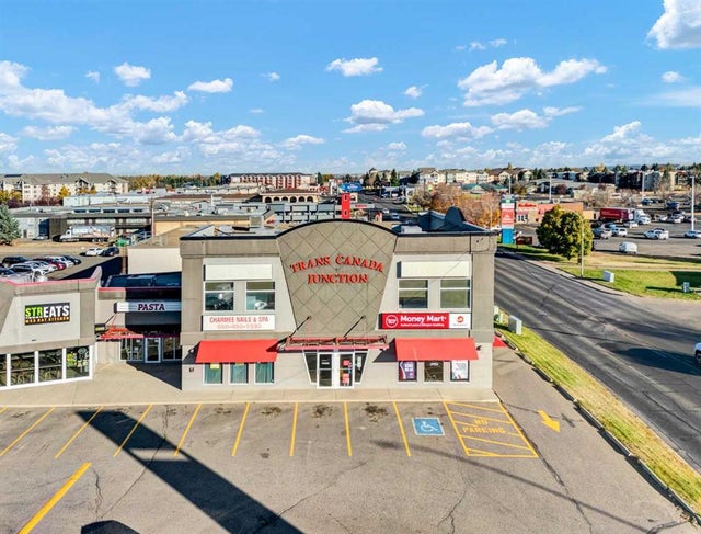 201 & 202, 1290 Trans Canada Way Se, Medicine Hat