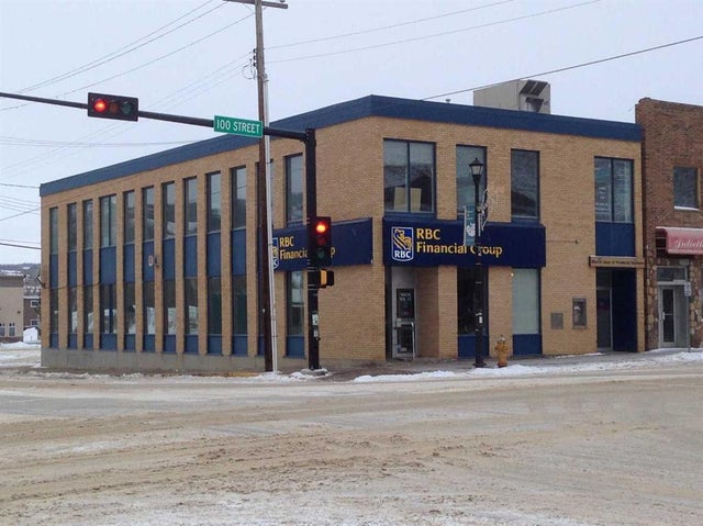 10036 100 Street, Peace River