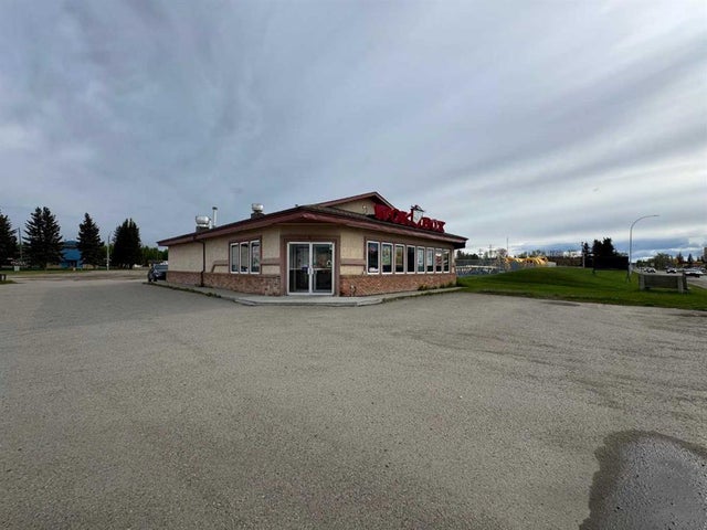 5103 2 Avenue, Edson