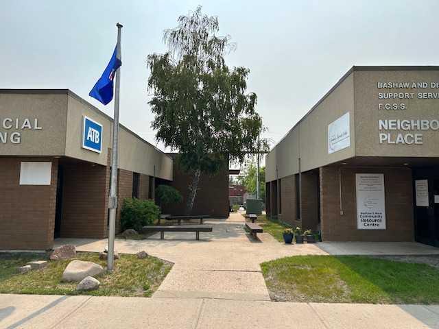 4915 50, Bashaw