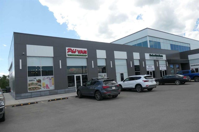 2110, 4 Royal Vista Way Nw, Calgary