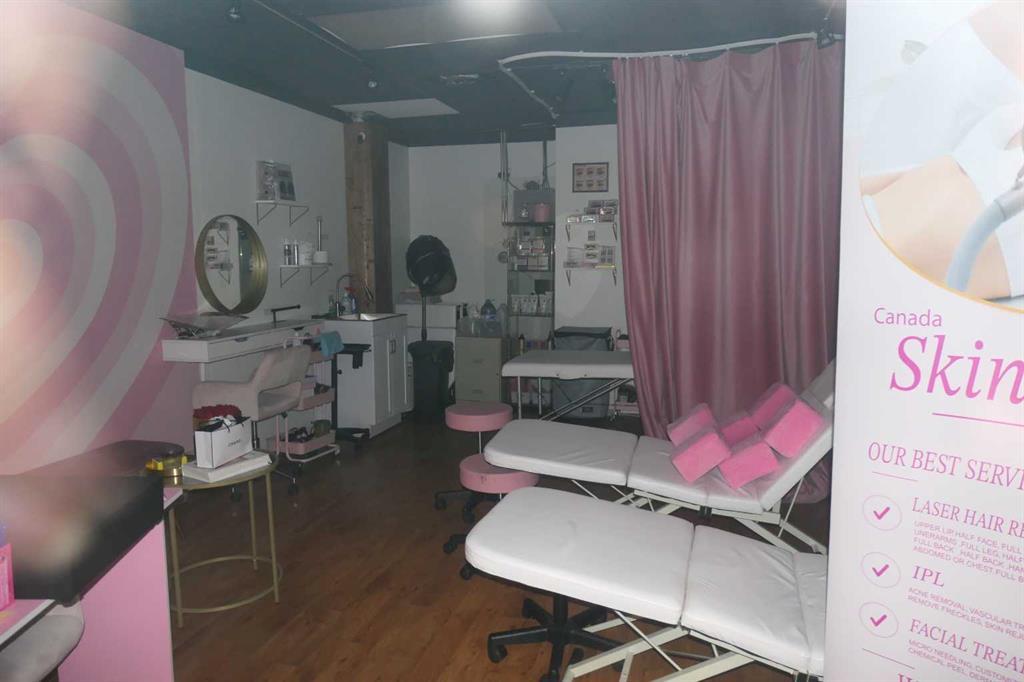 222, 328 Centre Street Southeast, Calgary – Commercial Retail Listing Photo 4