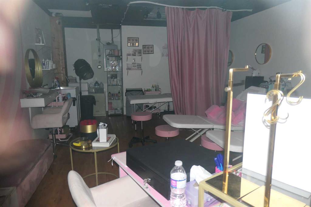 222, 328 Centre Street Southeast, Calgary – Commercial Retail Listing Photo 5