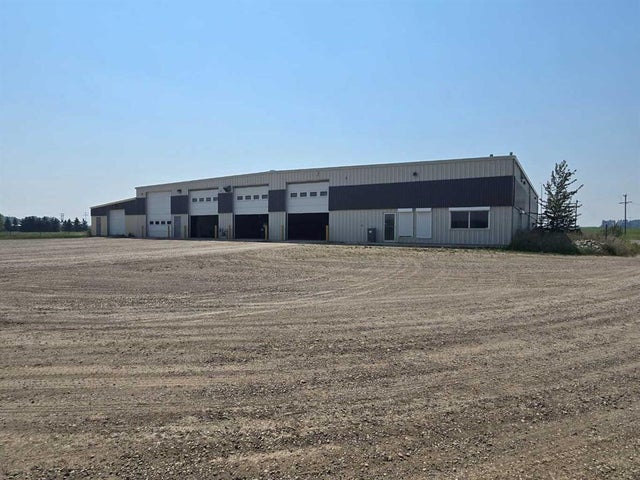 28244 Highway 590, Rural Red Deer County