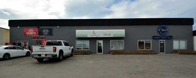 4824, 4826, 4830 3 Avenue, Edson