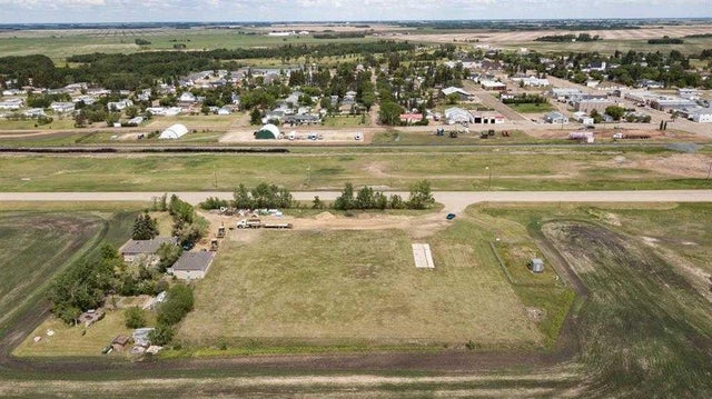 1b Highway 13 Avenue, Daysland