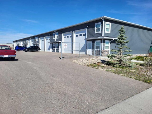 5, 3954 30 Street N, Lethbridge