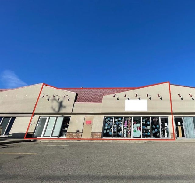 Bay 6 & 7, 4946, 53 Avenue Avenue, Red Deer
