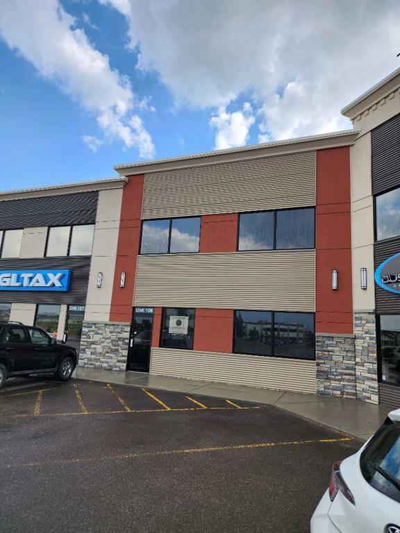 106, 524 Laura Avenue, Rural Red Deer County