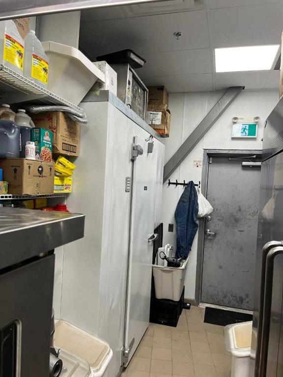 1110, 2 Royal Vista Link Northwest, Calgary – Commercial Retail Listing Photo 28