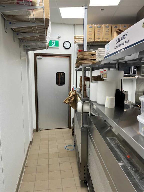 1110, 2 Royal Vista Link Northwest, Calgary – Commercial Retail Listing Photo 30