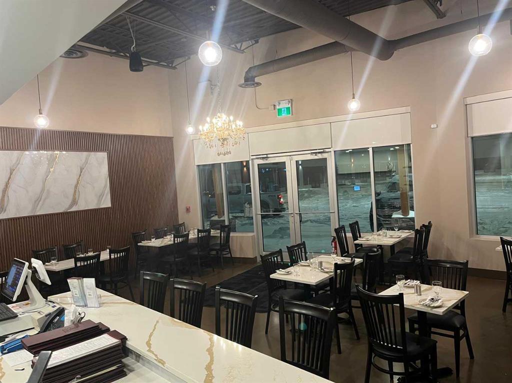 1110, 2 Royal Vista Link Northwest, Calgary – Commercial Retail Listing Photo 3