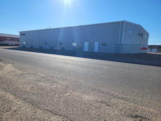 821 17 Street Sw, Medicine Hat