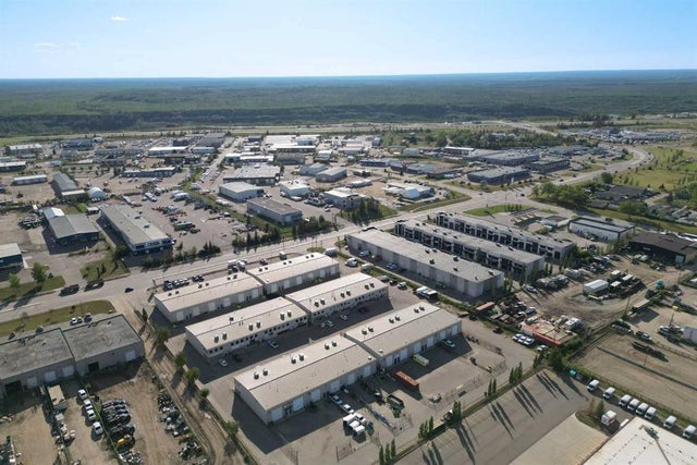 F6, 380 Mackenzie Boulevard, Fort McMurray