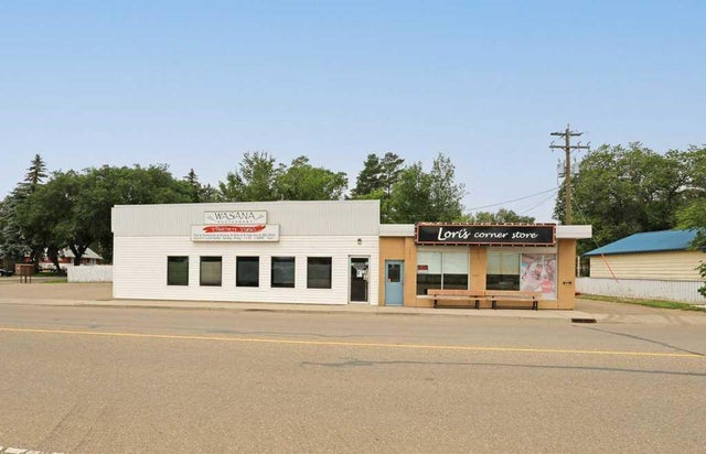 135 Young Road, Brooks