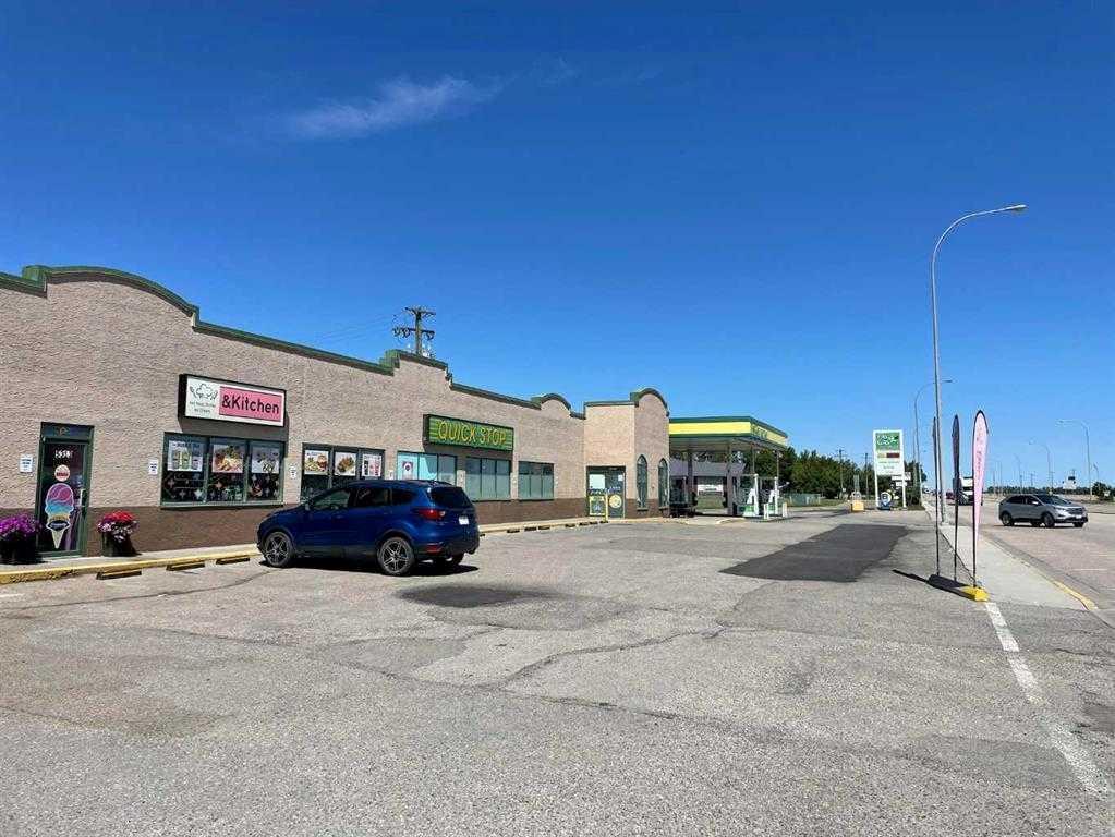 5313 1 Street W, Claresholm