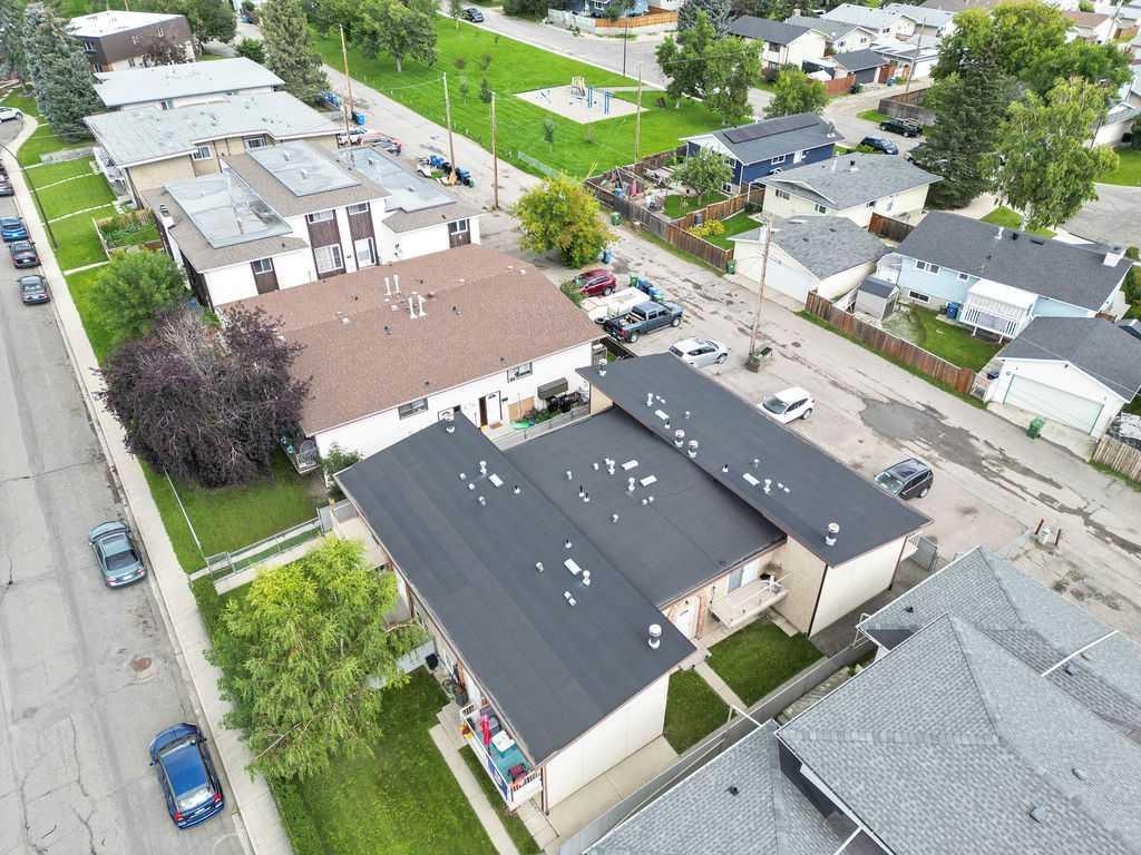 12 Huntley Close Northeast, Calgary – Commercial Multi Family Listing Photo 7