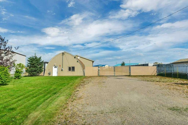 7 Industrial Drive, Sylvan Lake