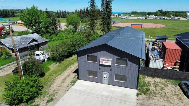 4848 54 Avenue, Eckville