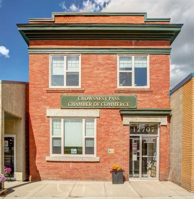 12707 20 Avenue, Blairmore