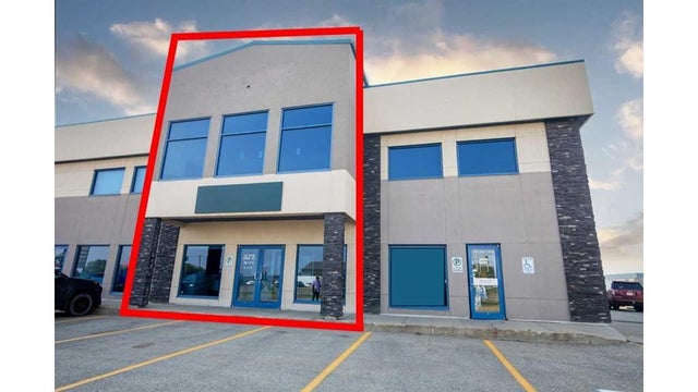 111, 8716 108 Street, Grande Prairie