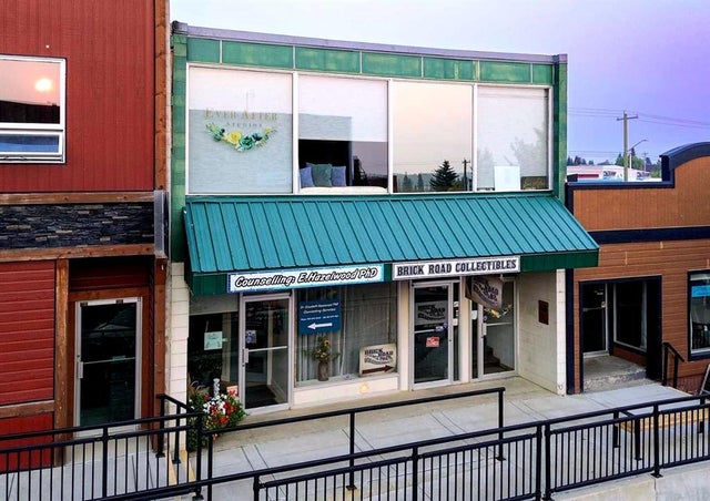 4909, 4911, 4913 50 Street, Rocky Mountain House