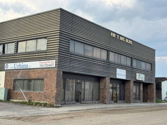 202, 4924 1 Avenue, Edson