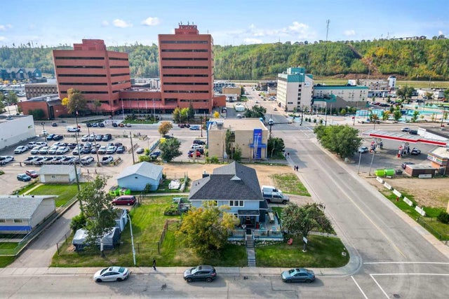 10015 Main Street, Fort McMurray