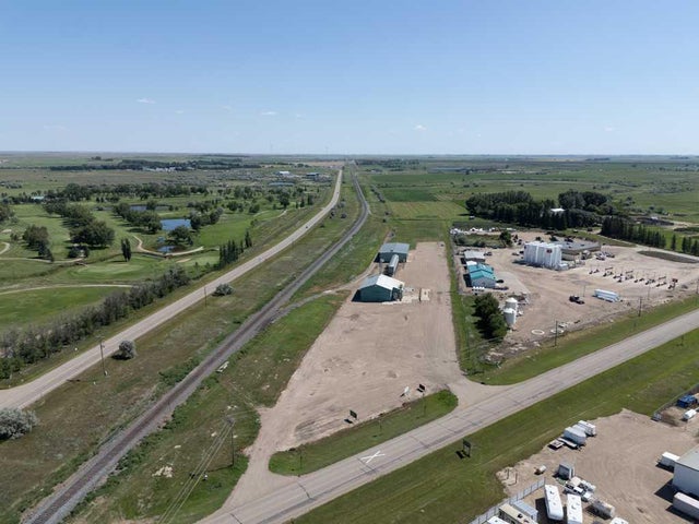 184075 7 Street E, Rural Newell, County of