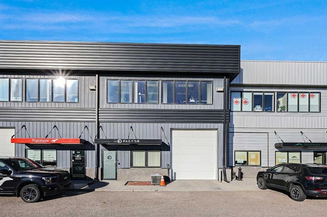 112, 2719 7 Avenue Ne, Calgary