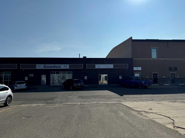 215 12b Street N, Lethbridge