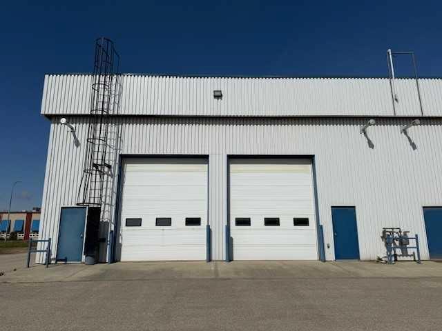 101, 8715 109 Street, Grande Prairie