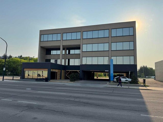 4406 50 Avenue, Red Deer