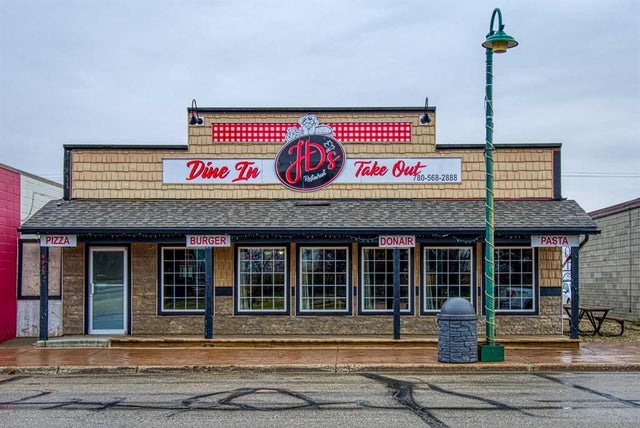 9925 100 Street, Sexsmith