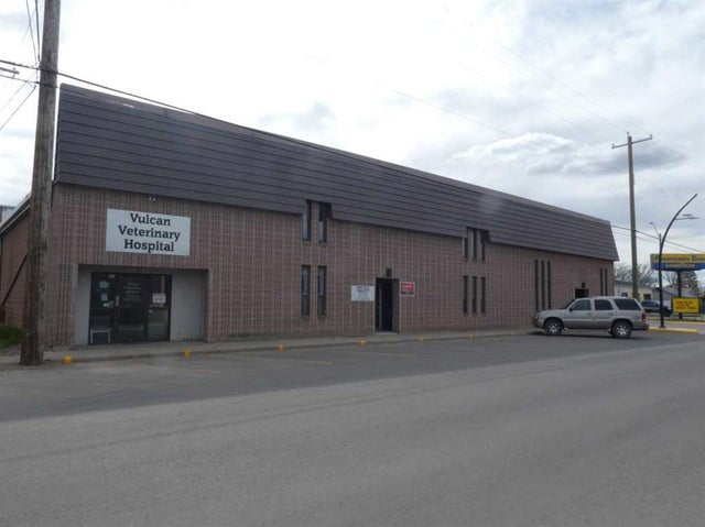 119 2 Avenue N, Vulcan