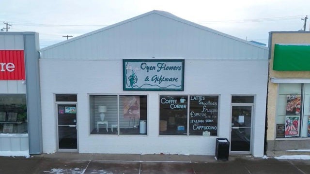 113 Main St, Oyen