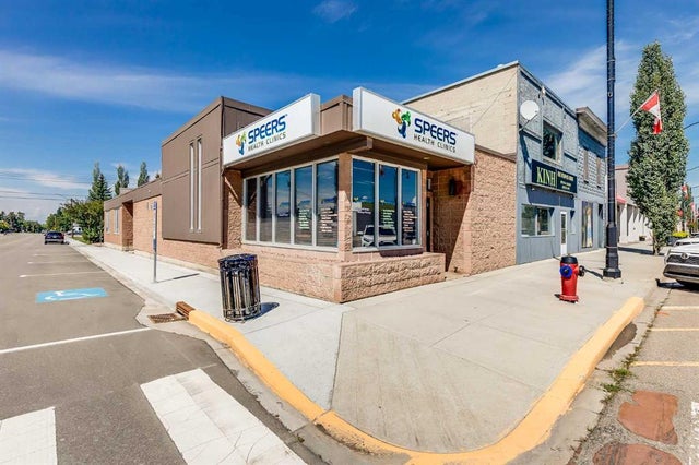 5120 50 Avenue, Olds