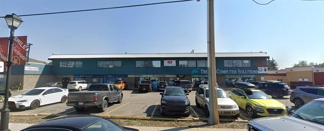 220, 118 First Avenue W, Cochrane