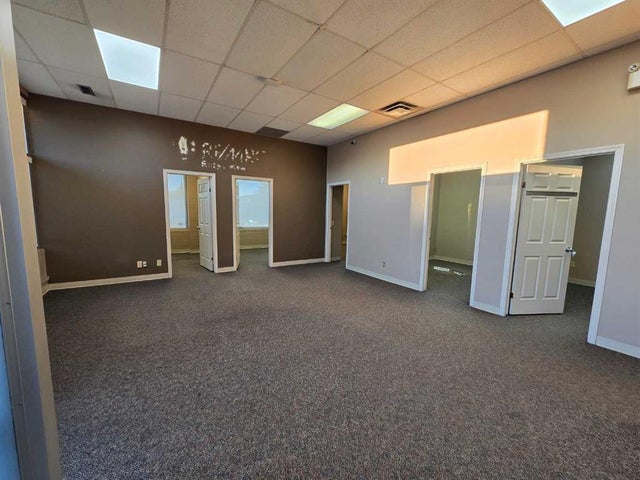 540 2 Avenue Se, Airdrie